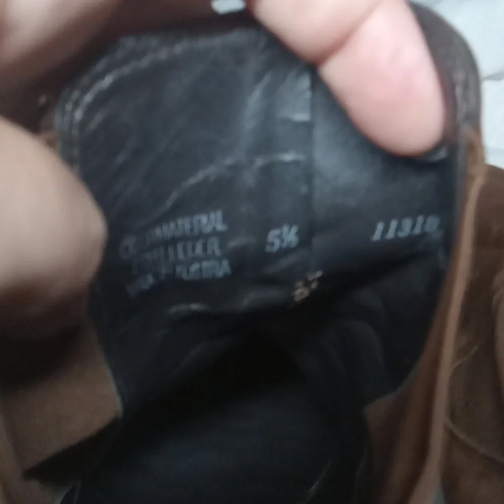Paul Green women's ankle boots size 5.5
